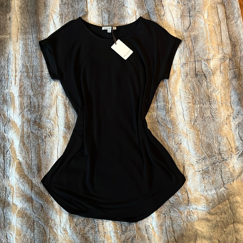 Black Sleeveless Blouse.